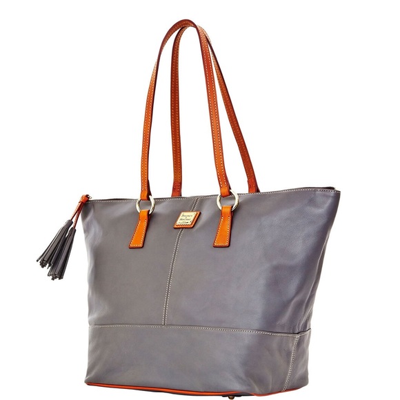 Dooney & Bourke Handbags - Dooney & Bourke Lambskin Leather Tobi Shoulder Tote ❤️ Excellent Condition!